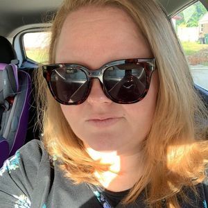 Meet your Posher, Cassie